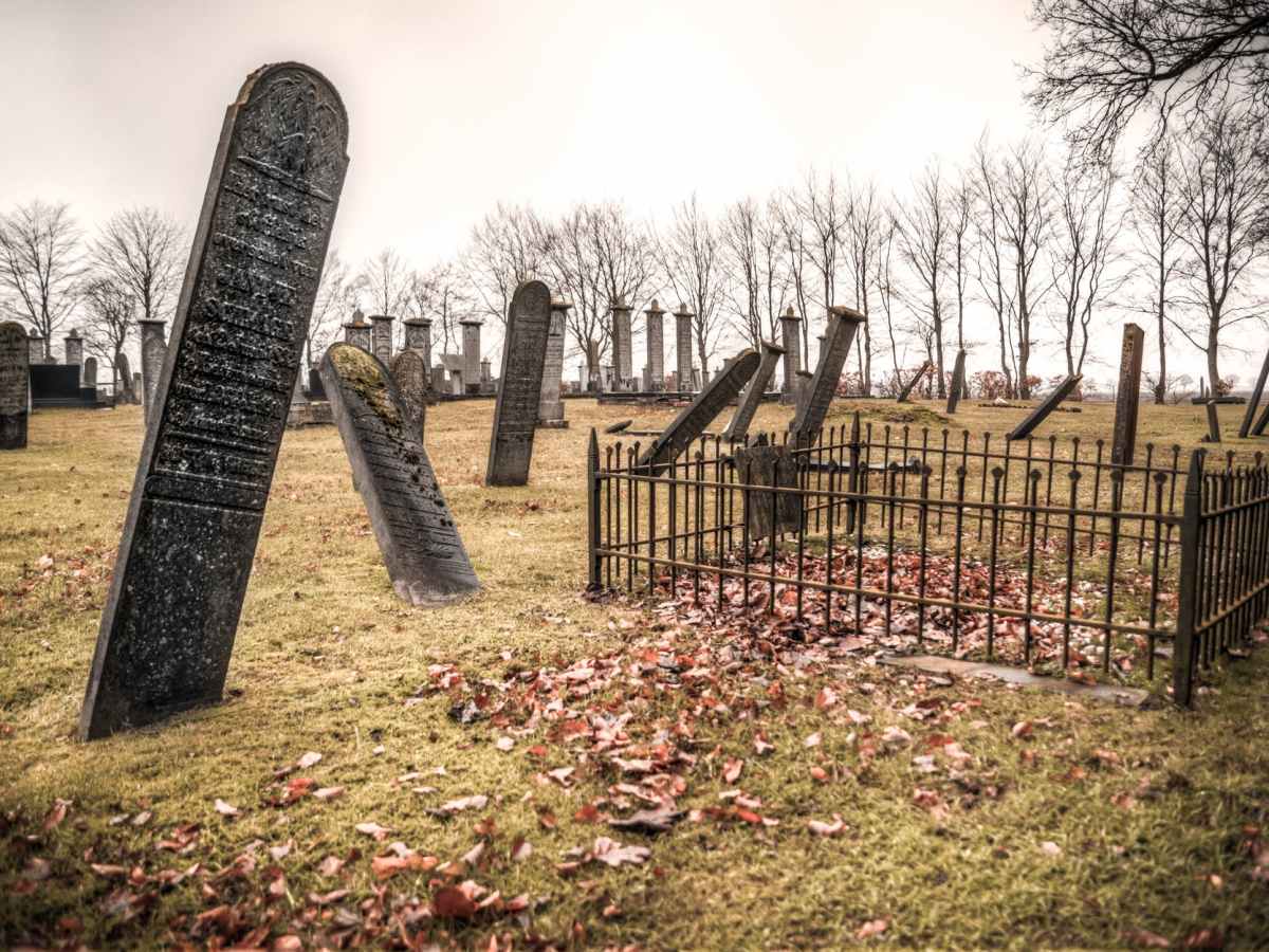 Preserving Pioneer History: Cemeteries in Nebraska